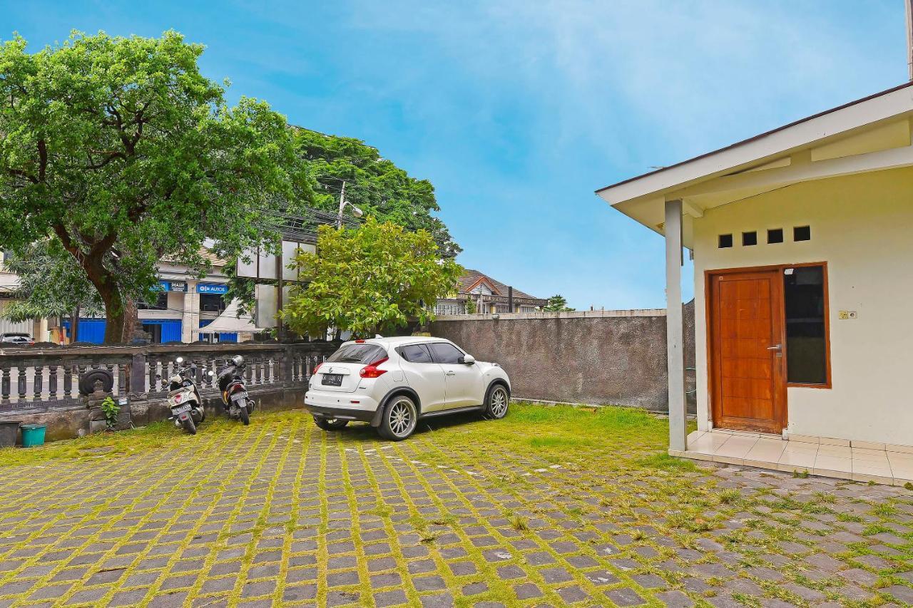 Super Oyo 91495 Hotel Indah Residence デンパサール エクステリア 写真