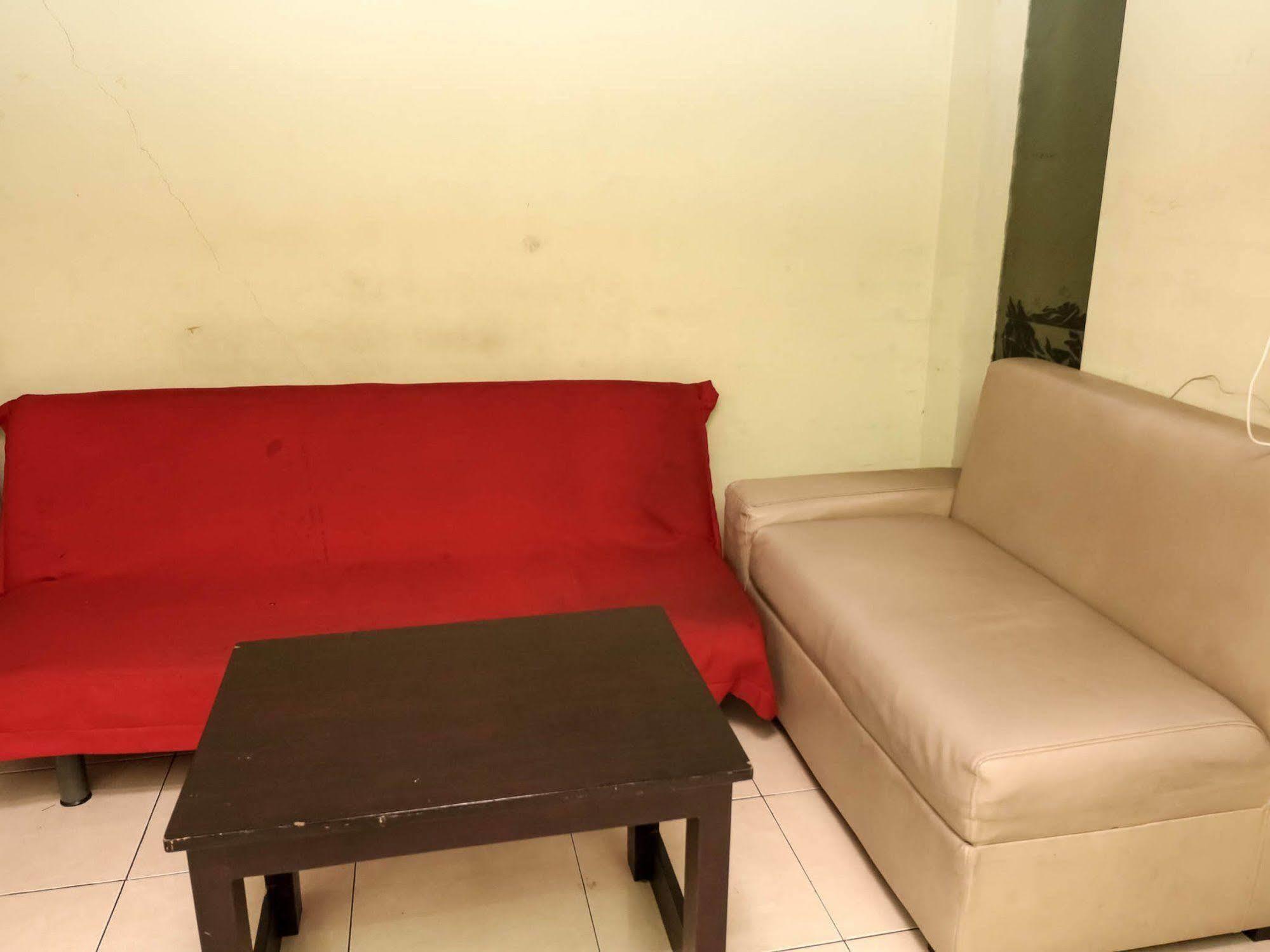 Super Oyo 91495 Hotel Indah Residence デンパサール エクステリア 写真